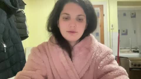 Snapshot of sweetmandyy chatting on December 7, 2024, 10:17 pm sweetmandyy online show from December 7, 2024, 10:17 pm