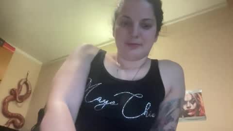 Snapshot of sweetmandyy chatting on November 17, 2025, 12:55 pm sweetmandyy online show from November 17, 2025, 12:55 pm