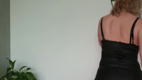 Snapshot of sweetmarthaaa chatting on March 5, 2026, 12:56 pm sweetmarthaaa online show from March 5, 2026, 12:56 pm