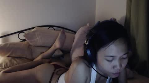 sweetmeeoowe_69 online show from June 8, 2026, 12:16 pm