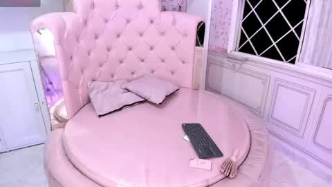 siren online show from April 15, 2026, 5:03 am