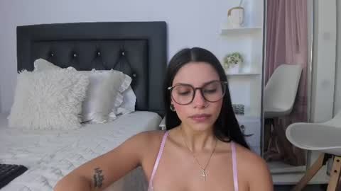 Snapshot of sweetnicky1 chatting on July 27, 2026, 12:56 pm sweetnicky1 online show from July 27, 2026, 12:56 pm