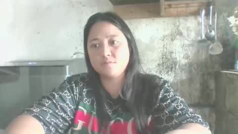 sweetnike online show from October 22, 2025, 11:59 pm