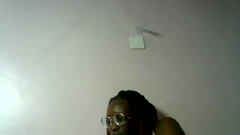 Novah girlie online show from May 29, 2026, 4:43 am