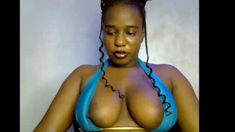 Snapshot of sweetpetitgirl chatting on April 14, 2026, 8:20 am LILY BRANDY online show from April 14, 2026, 8:20 am