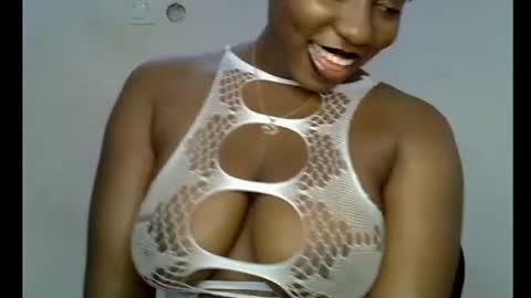 LILY BRANDY online show from July 10, 2026, 7:23 am