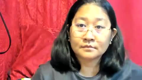 Snapshot of sweetpilipina88 chatting on January 15, 2026, 12:48 am MIA online show from January 15, 2026, 12:48 am