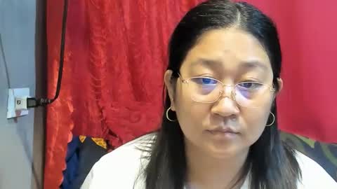 Snapshot of sweetpilipina88 chatting on May 11, 2026, 9:59 am MIA online show from May 11, 2026, 9:59 am