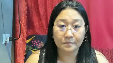 Snapshot of sweetpilipina88 chatting on May 19, 2026, 7:15 am MIA online show from May 19, 2026, 7:15 am