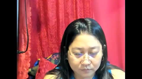 Snapshot of sweetpilipina88 chatting on May 27, 2026, 12:51 am MIA online show from May 27, 2026, 12:51 am