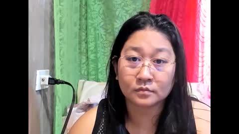 Snapshot of sweetpilipina88 chatting on June 5, 2026, 12:50 am MIA online show from June 5, 2026, 12:50 am