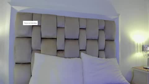 Snapshot of sweets_one chatting on May 19, 2026, 3:35 am sweets one online show from May 19, 2026, 3:35 am