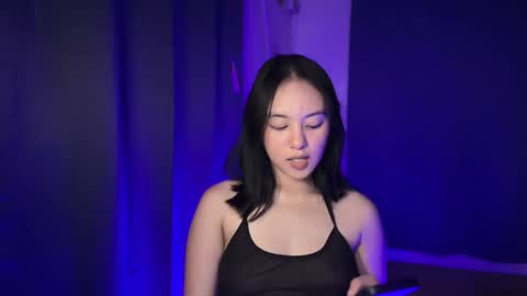 sweetsexyx_bella online show from June 1, 2026, 11:34 am
