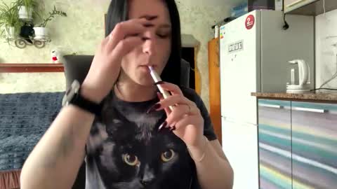 Sweet Shy online show from April 19, 2026, 9:08 am