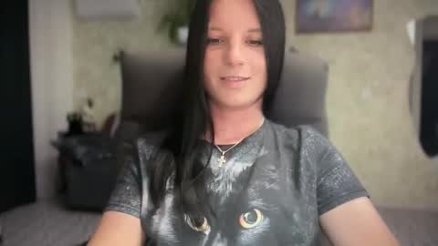 Sweet Shy online show from June 8, 2026, 6:30 pm