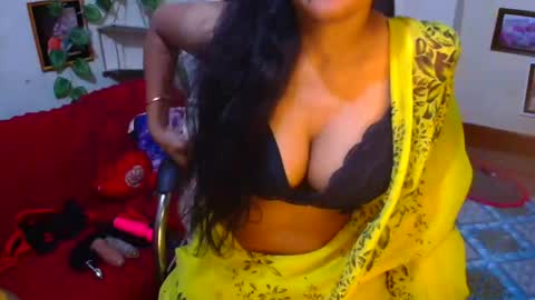 SweetSour online show from April 2, 2026, 11:41 am