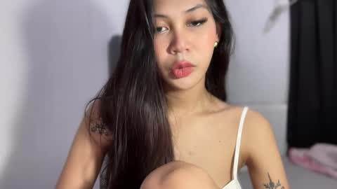 Snapshot of sweetstares chatting on April 1, 2026, 6:58 am yanny online show from April 1, 2026, 6:58 am