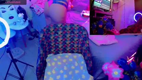 martina online show from December 14, 2024, 12:22 am