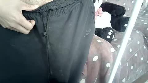 Snapshot of sweetttv chatting on October 15, 2025, 3:23 pm sweetttv online show from October 15, 2025, 3:23 pm