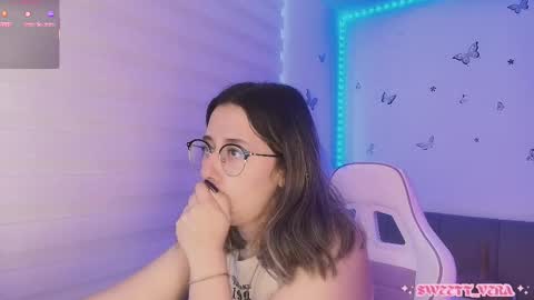 Veronica Independent Model online show from March 3, 2026, 12:44 pm