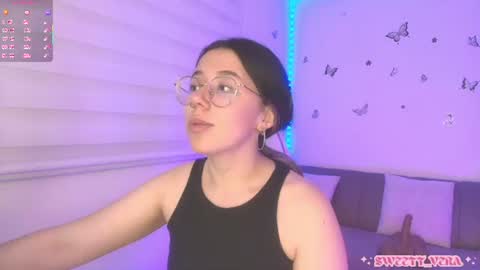 Snapshot of sweettvera_ chatting on June 18, 2026, 12:00 am Veronica Independent Model online show from June 18, 2026, 12:00 am