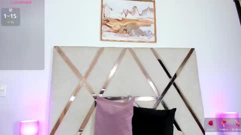 Snapshot of sweetty_girl_ chatting on September 19, 2025, 12:17 pm Sweetty online show from September 19, 2025, 12:17 pm