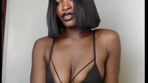 sweetxxboobsx online show from February 1, 2026, 9:02 pm