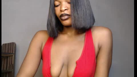 sweetxxboobsx online show from April 15, 2026, 8:21 am