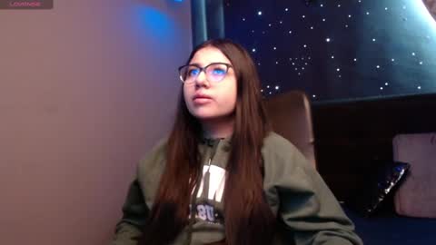 Ashley 3 online show from February 20, 2025, 11:31 am