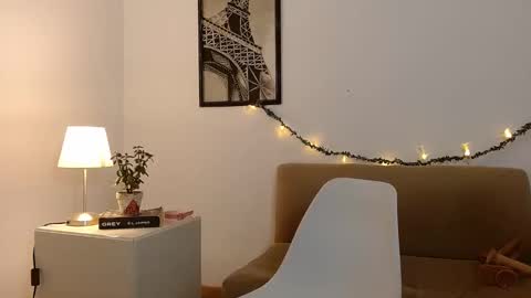  Lya  online show from October 13, 2025, 9:37 pm