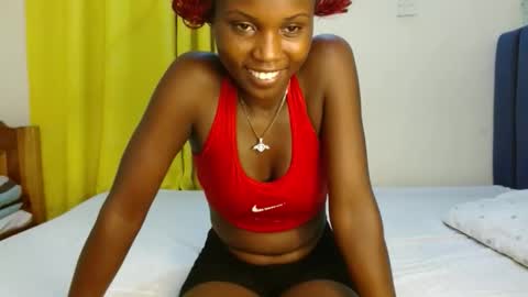 Snapshot of sweety_spixxy chatting on March 16, 2026, 8:35 pm Dolly online show from March 16, 2026, 8:35 pm
