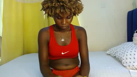 Snapshot of sweety_spixxy chatting on April 9, 2026, 11:37 am Dolly online show from April 9, 2026, 11:37 am