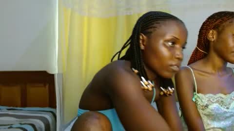 Snapshot of sweety_spixxy chatting on April 15, 2026, 10:33 am Dolly online show from April 15, 2026, 10:33 am