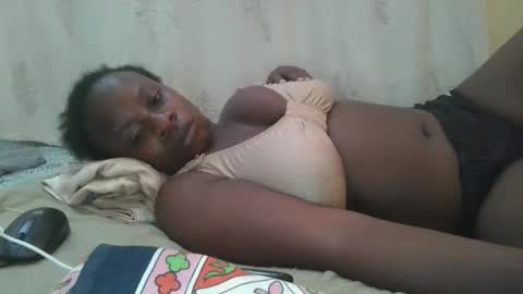 sweetyass25 online show from October 8, 2025, 7:00 pm