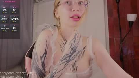 Jenny  give it a sub online show from March 22, 2026, 2:53 pm