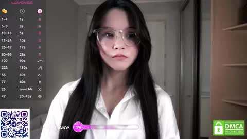 Astrid online show from October 22, 2025, 6:07 pm