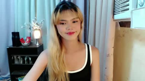 Megan online show from December 22, 2024, 4:50 am