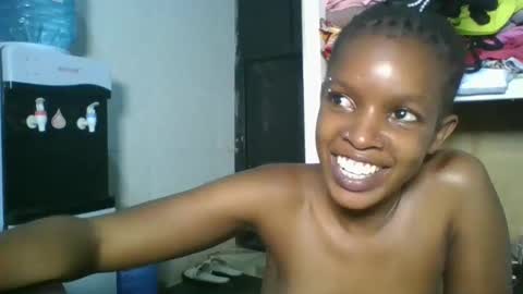 sweetz_candice online show from March 3, 2026, 12:39 am
