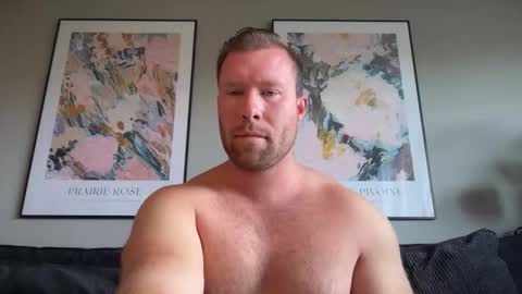 Snapshot of swekingxx chatting on June 9, 2026, 9:21 am swekingxx online show from June 9, 2026, 9:21 am