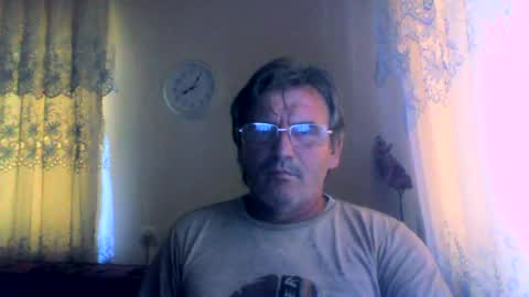 Snapshot of swergiu333 chatting on June 24, 2026, 5:06 am Raymond online show from June 24, 2026, 5:06 am