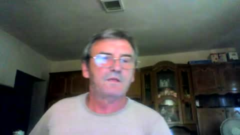 Snapshot of swergiu333 chatting on July 1, 2026, 7:54 am Raymond online show from July 1, 2026, 7:54 am