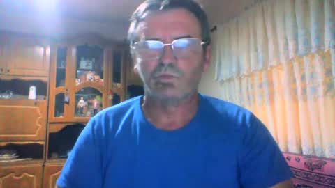 Snapshot of swergiu333 chatting on July 2, 2026, 5:02 am Raymond online show from July 2, 2026, 5:02 am