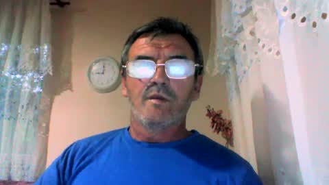 Snapshot of swergiu333 chatting on July 10, 2026, 5:59 pm Raymond online show from July 10, 2026, 5:59 pm