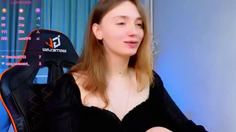 Snapshot of swettymolly chatting on February 28, 2026, 11:06 pm swettymolly online show from February 28, 2026, 11:06 pm