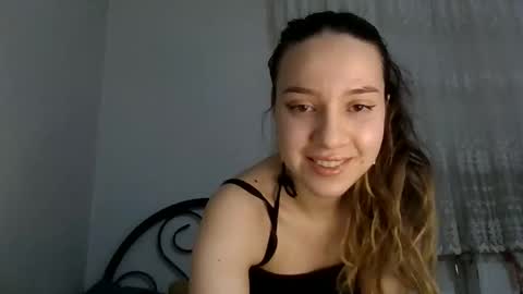 Snapshot of swetynun chatting on February 24, 2026, 6:17 pm nur online show from February 24, 2026, 6:17 pm