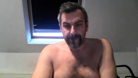 swinger_men_austria online show from February 9, 2026, 7:01 am