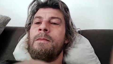 swiss fuucker 86 online show from September 18, 2025, 11:23 am