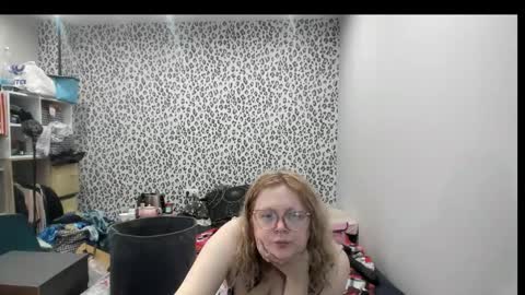 switchlorenx online show from March 22, 2026, 1:03 pm