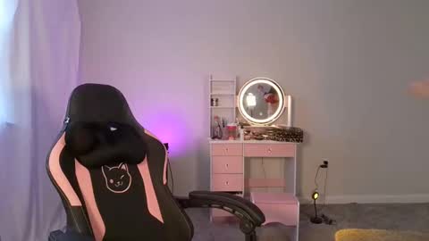 ashley blayde online show from January 22, 2025, 2:14 pm