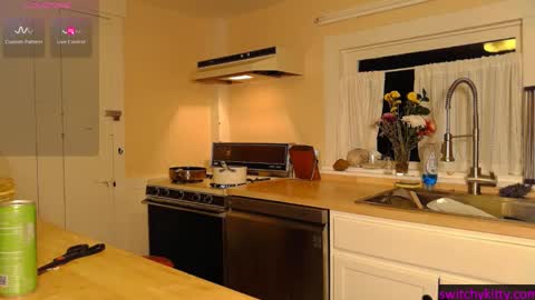 ashley blayde online show from February 27, 2025, 6:40 am